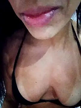 Snapshot of jessy905 chatting on July 10, 2026, 1:36 pm jessy905 online show from July 10, 2026, 1:36 pm