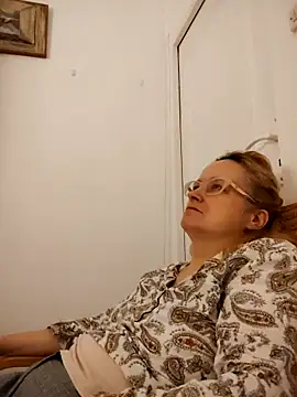 She-devilx online show from November 7, 2025, 10:54 pm