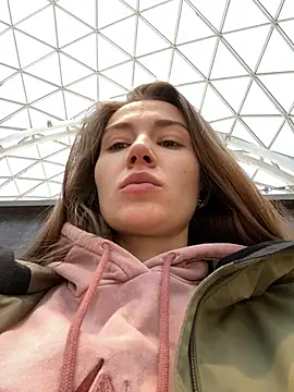 Snapshot of ValenciaShock chatting on February 1, 2025, 5:07 am ValenciaShock online show from February 1, 2025, 5:07 am