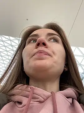 Snapshot of ValenciaShock chatting on February 9, 2025, 8:11 am ValenciaShock online show from February 9, 2025, 8:11 am