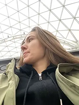 Snapshot of ValenciaShock chatting on February 14, 2025, 5:30 am ValenciaShock online show from February 14, 2025, 5:30 am