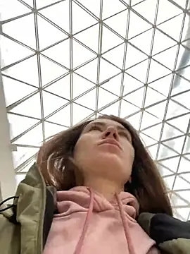 Snapshot of ValenciaShock chatting on February 15, 2025, 5:09 am ValenciaShock online show from February 15, 2025, 5:09 am