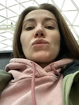 Snapshot of ValenciaShock chatting on February 16, 2025, 5:15 am ValenciaShock online show from February 16, 2025, 5:15 am