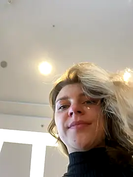 Snapshot of ValenciaShock chatting on September 28, 2025, 9:14 am ValenciaShock online show from September 28, 2025, 9:14 am