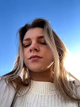 Snapshot of ValenciaShock chatting on October 8, 2025, 6:55 am ValenciaShock online show from October 8, 2025, 6:55 am