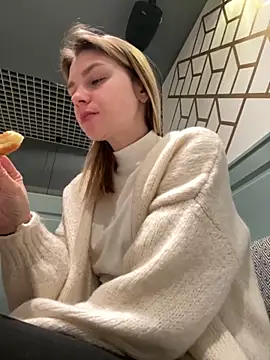 Snapshot of ValenciaShock chatting on November 29, 2025, 6:38 am ValenciaShock online show from November 29, 2025, 6:38 am