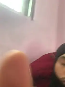 Hullax online show from January 9, 2026, 3:31 am