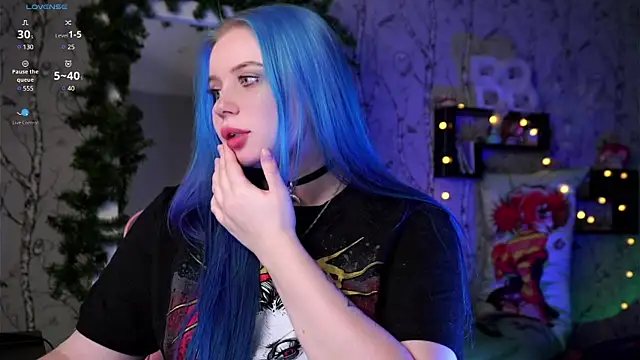 Snapshot of Moon_Valkyrie chatting on December 25, 2024, 1:51 pm Moon Valkyrie online show from December 25, 2024, 1:51 pm