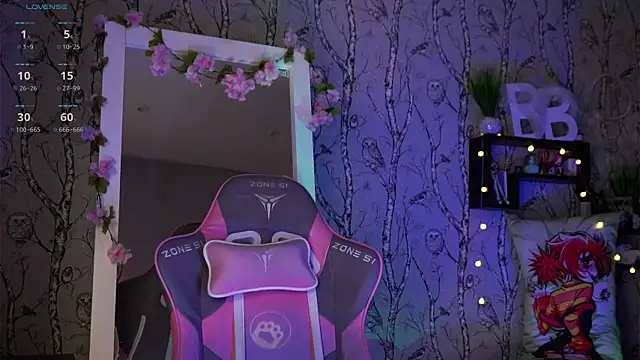 Snapshot of Moon_Valkyrie chatting on February 21, 2025, 8:29 am Moon Valkyrie online show from February 21, 2025, 8:29 am