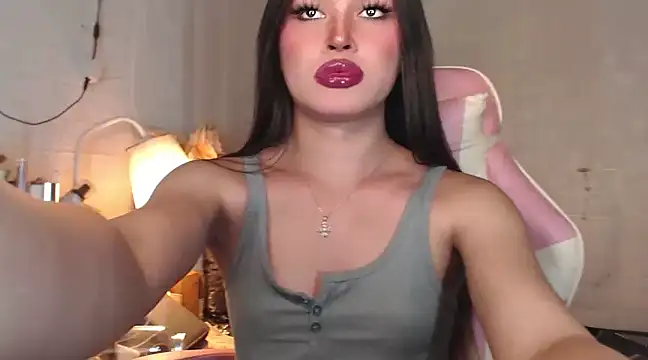 Ashely Lewis online show from March 22, 2025, 2:36 pm