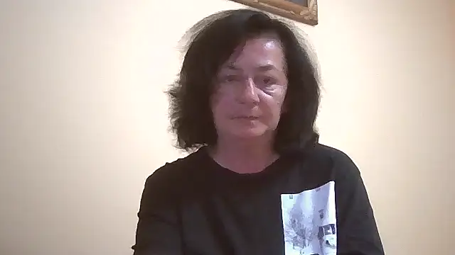 GypsiQueen2 online show from May 16, 2026, 5:56 pm
