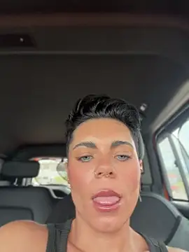 LukeLouHarvey online show from July 23, 2026, 5:38 am