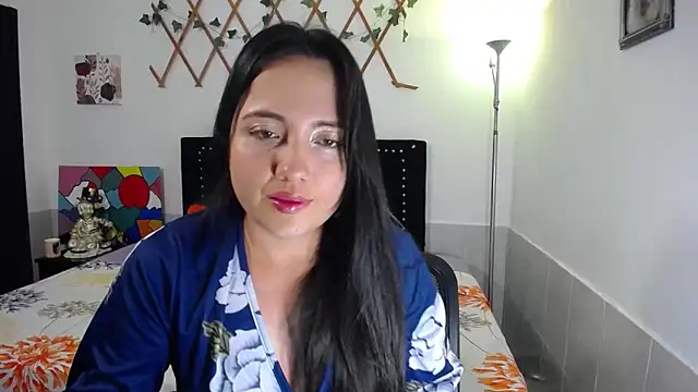 naughty girl 4u online show from May 1, 2026, 9:52 pm