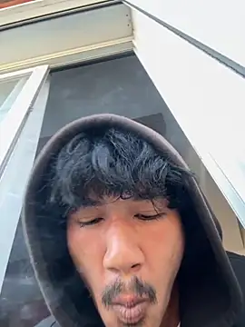 Snapshot of juniiorre chatting on October 12, 2025, 8:24 am juniiorre online show from October 12, 2025, 8:24 am