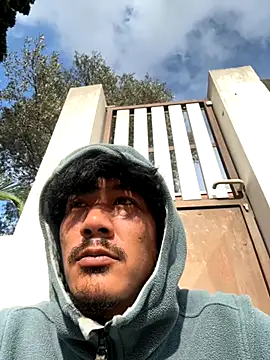 Snapshot of juniiorre chatting on November 10, 2025, 11:31 am juniiorre online show from November 10, 2025, 11:31 am