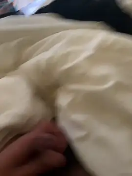 Snapshot of juniiorre chatting on March 7, 2026, 9:17 am juniiorre online show from March 7, 2026, 9:17 am