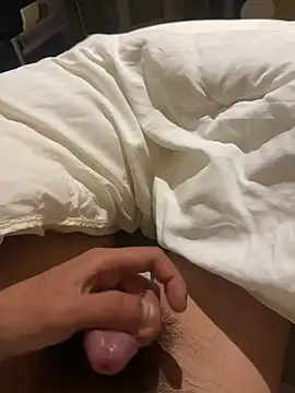 Snapshot of juniiorre chatting on March 15, 2026, 1:11 am juniiorre online show from March 15, 2026, 1:11 am