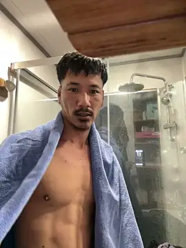 Snapshot of juniiorre chatting on March 26, 2026, 6:35 pm juniiorre online show from March 26, 2026, 6:35 pm