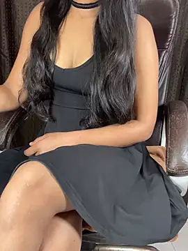 Snapshot of SCHOOL_Girl_0 chatting on December 20, 2024, 1:03 am SCHOOL Girl 0 online show from December 20, 2024, 1:03 am