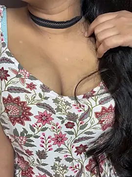 Snapshot of SCHOOL_Girl_0 chatting on September 18, 2025, 3:25 pm SCHOOL Girl 0 online show from September 18, 2025, 3:25 pm