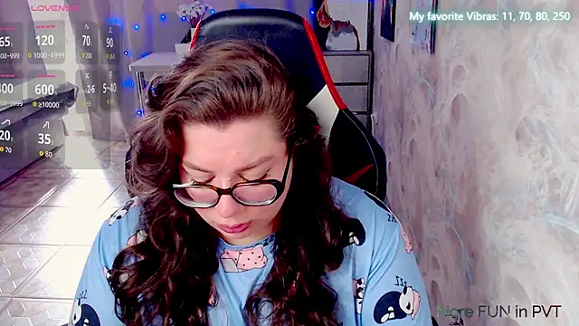 Snapshot of alexa_sweetyy chatting on June 4, 2026, 7:03 am alexa sweetyy online show from June 4, 2026, 7:03 am