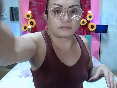 Snapshot of UrAsianPrincessDanie chatting on June 3, 2026, 7:08 pm UrAsianPrincessDanie online show from June 3, 2026, 7:08 pm