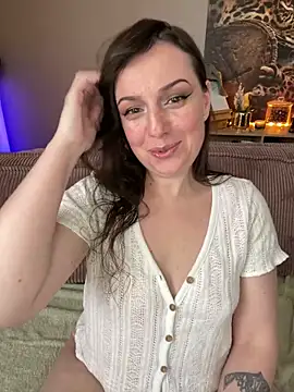 hades4ness online show from April 10, 2026, 1:49 pm