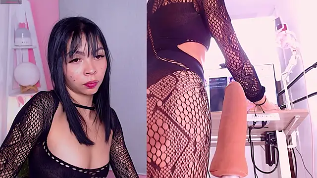 Sweet Susie  online show from July 14, 2026, 8:58 pm