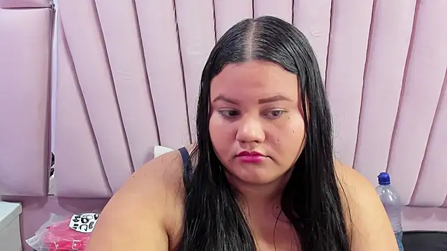 Snapshot of ValenTitis chatting on January 16, 2025, 11:06 pm ValenTitis online show from January 16, 2025, 11:06 pm