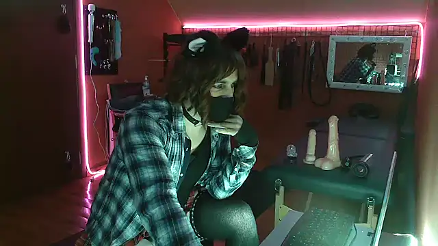 Ginny-the-bdsm-nympho online show from December 29, 2024, 5:12 pm