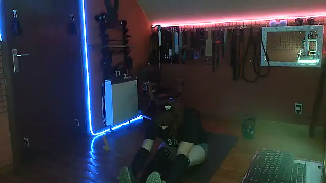 Snapshot of Ginny-the-bdsm-nympho chatting on June 11, 2026, 5:22 pm Ginny-the-bdsm-nympho online show from June 11, 2026, 5:22 pm