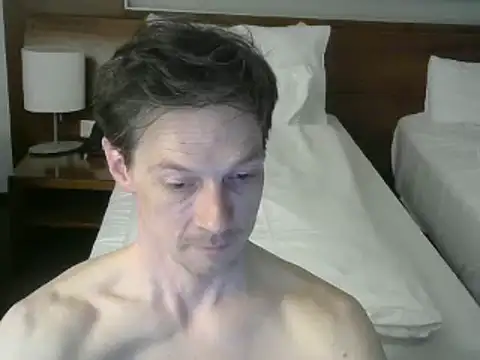 snowypaul11 online show from April 21, 2026, 7:06 pm
