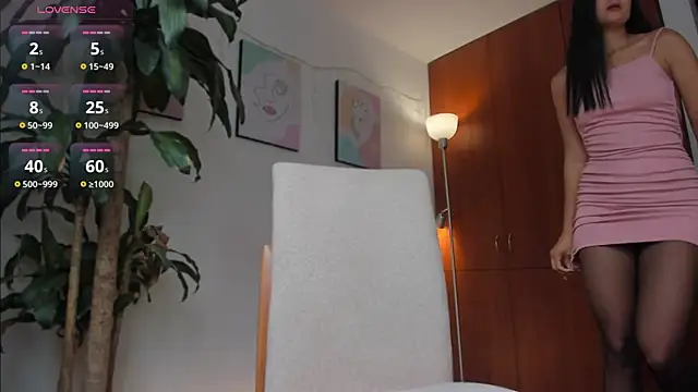 Snapshot of alessia1__ chatting on September 14, 2025, 5:12 pm alessia1 online show from September 14, 2025, 5:12 pm