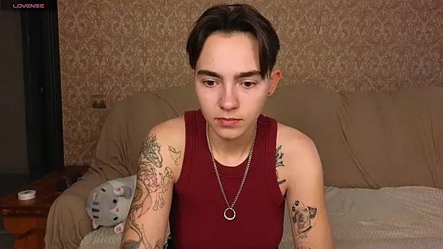 Snapshot of twobabesweet chatting on July 10, 2026, 7:45 am twobabesweet online show from July 10, 2026, 7:45 am