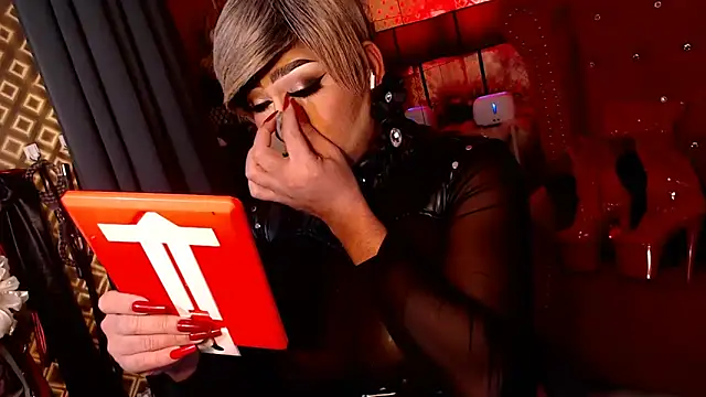 AntoniaSaints online show from October 6, 2025, 10:45 am