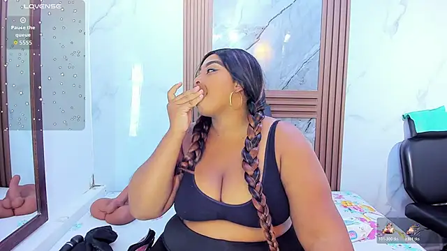 HannyMansonh online show from March 4, 2026, 3:12 am