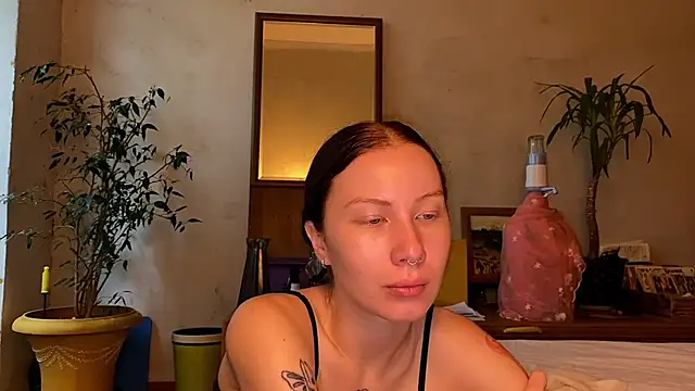 elfess online show from September 17, 2025, 6:15 am