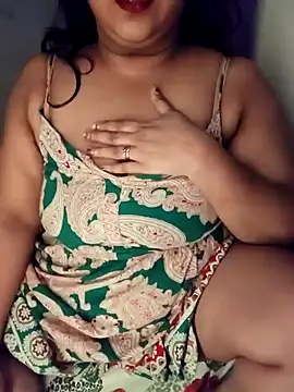 sassy horny online show from December 5, 2024, 8:11 pm