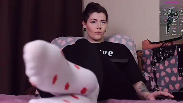 Snapshot of Luna_Blake chatting on December 5, 2024, 5:50 pm Luna Blake online show from December 5, 2024, 5:50 pm