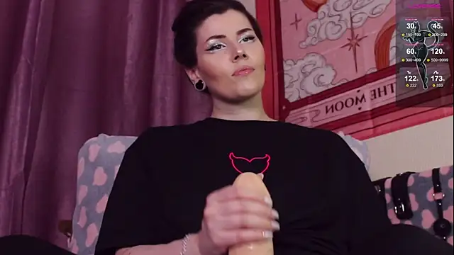 Snapshot of Luna_Blake chatting on February 22, 2025, 7:25 pm Luna Blake online show from February 22, 2025, 7:25 pm