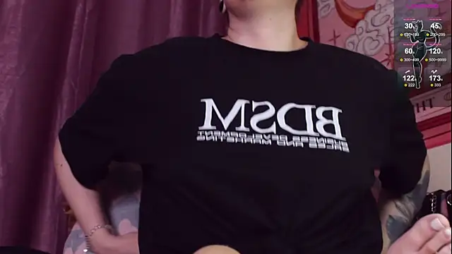 Snapshot of Luna_Blake chatting on February 23, 2025, 9:59 pm Luna Blake online show from February 23, 2025, 9:59 pm