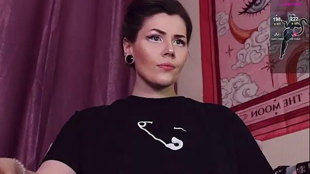 Snapshot of Luna_Blake chatting on February 27, 2025, 4:21 pm Luna Blake online show from February 27, 2025, 4:21 pm