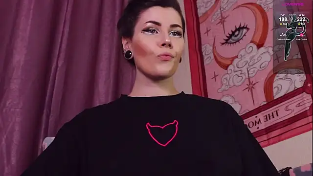 Snapshot of Luna_Blake chatting on March 12, 2025, 7:28 pm Luna Blake online show from March 12, 2025, 7:28 pm