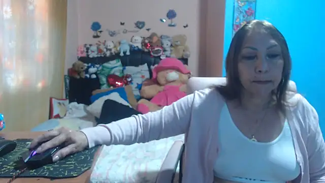 Snapshot of milfeddy_ chatting on September 13, 2025, 12:38 pm milfeddy online show from September 13, 2025, 12:38 pm