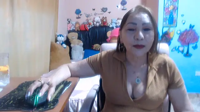 milfeddy  online show from July 19, 2026, 10:35 pm