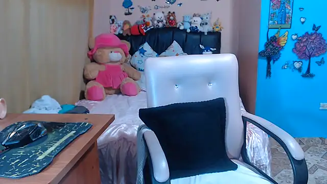milfeddy  online show from July 23, 2026, 11:57 pm