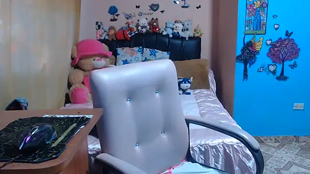 milfeddy  online show from July 29, 2026, 11:41 am