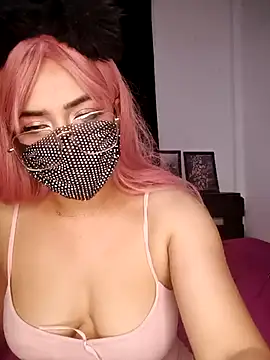 Snapshot of Bayan-Queen chatting on September 20, 2025, 4:52 pm Bayan-Queen online show from September 20, 2025, 4:52 pm