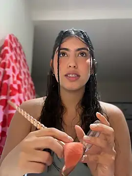 Snapshot of Gaby_zahir_ chatting on March 15, 2025, 9:41 am Gaby zahir online show from March 15, 2025, 9:41 am