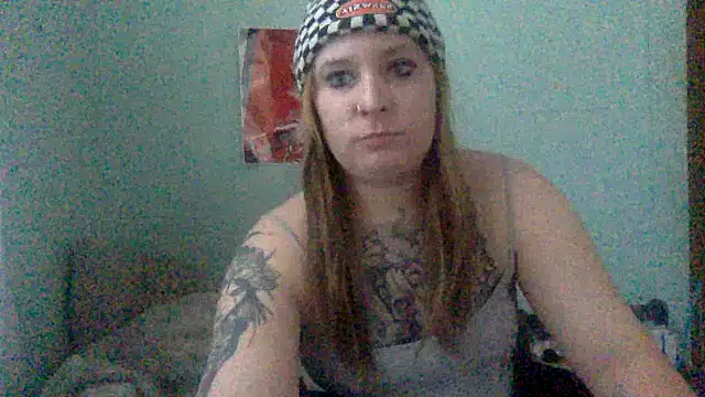 Snapshot of alexabunni chatting on October 24, 2025, 1:18 pm alexabunni online show from October 24, 2025, 1:18 pm